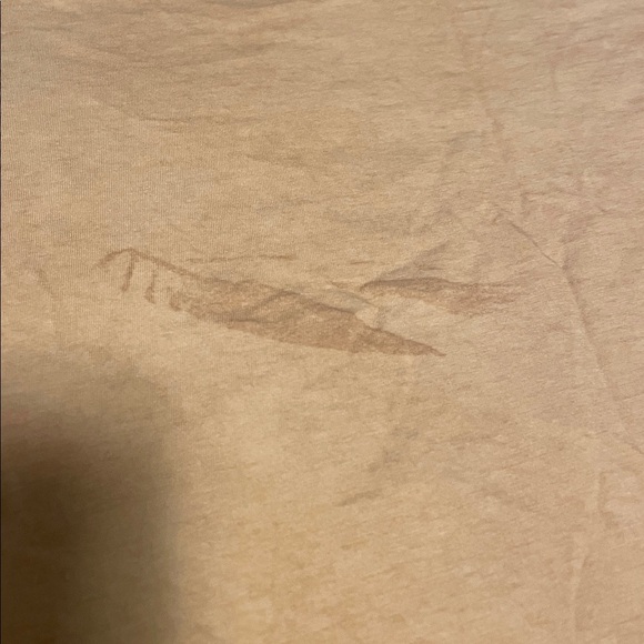 Lululemon beige tshirt - Picture 6 of 6